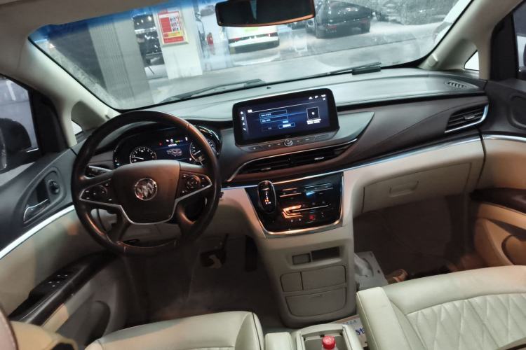 Used Buick GL8 2021 Land Cruiser Executive Class 652T Luxury Model
