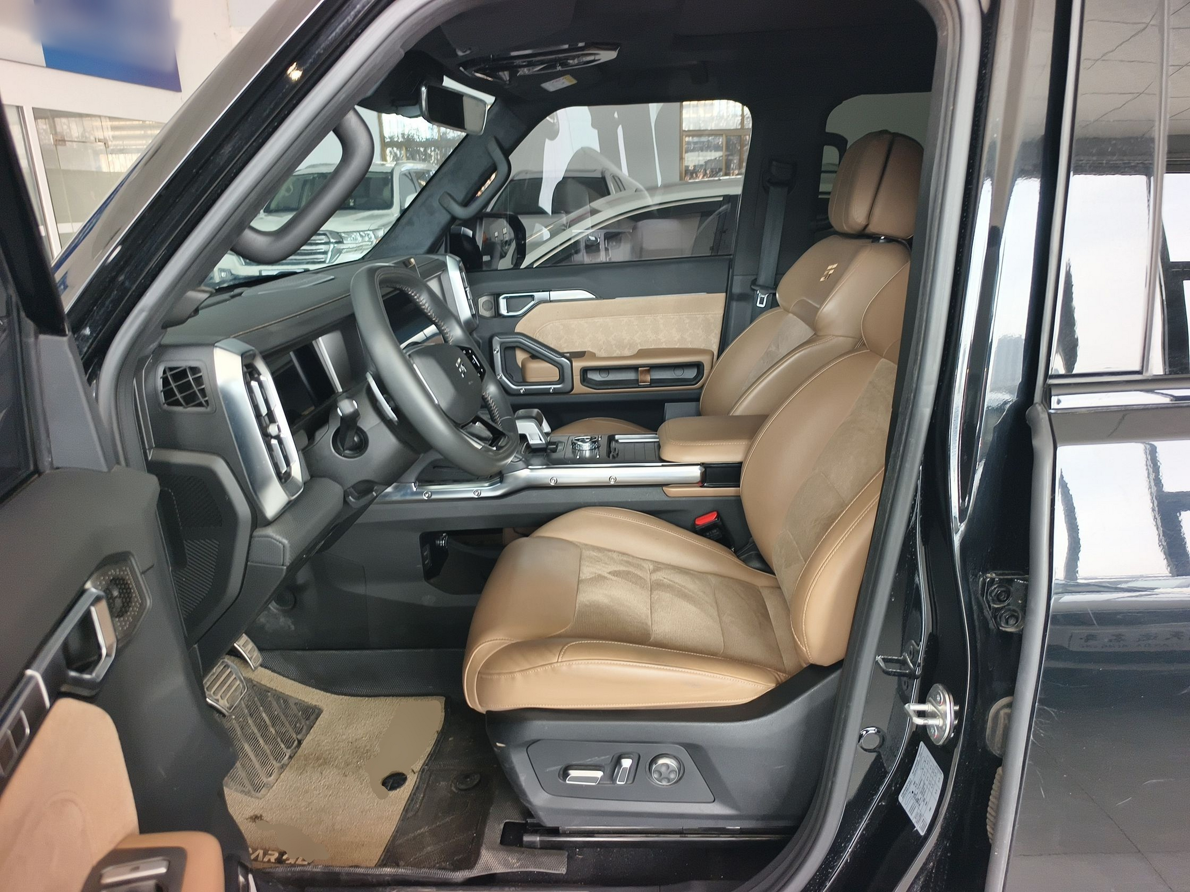 المقاعد الأمامية داخل السيارة