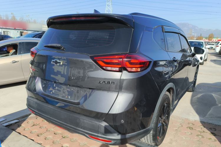 Used Chevrolet Orlando 2019 Redline 530T Automatic Enjoyment Version (5+2 Seating) China VI
