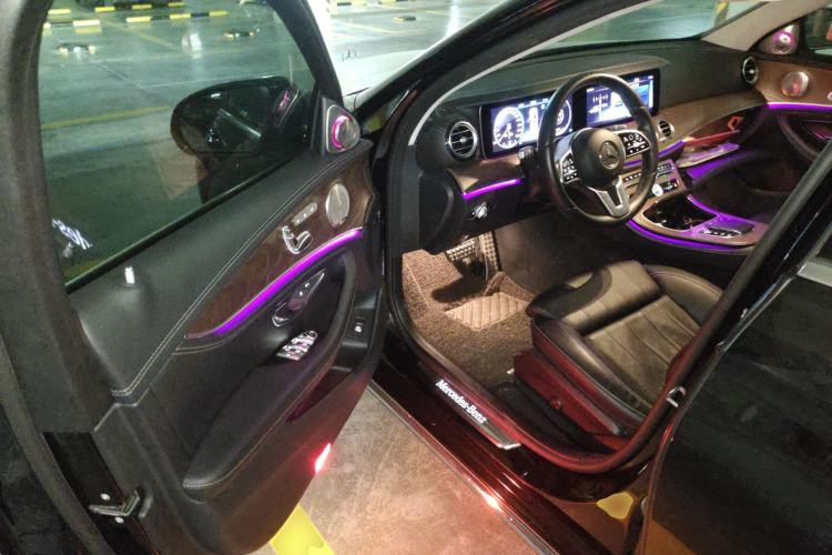 Used Mercedes-Benz E-Class 2019 E 260 L
