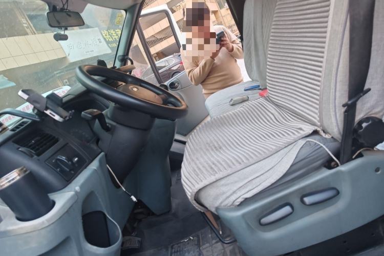 Used Ford Transit Custom 2009 2.4T Diesel Luxury Short Wheelbase Mid-Roof Emission Standard III