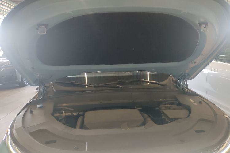 Used Li Auto L7 2024 Ultra Model
