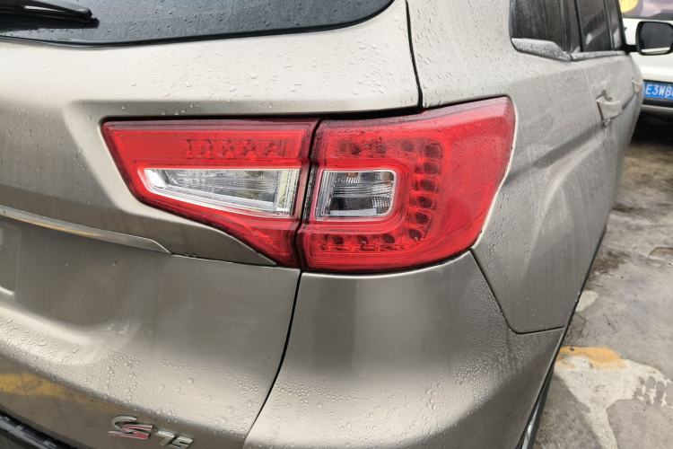 Used Changan CS75 2014 2.0L Manual Luxury Version China IV Standard