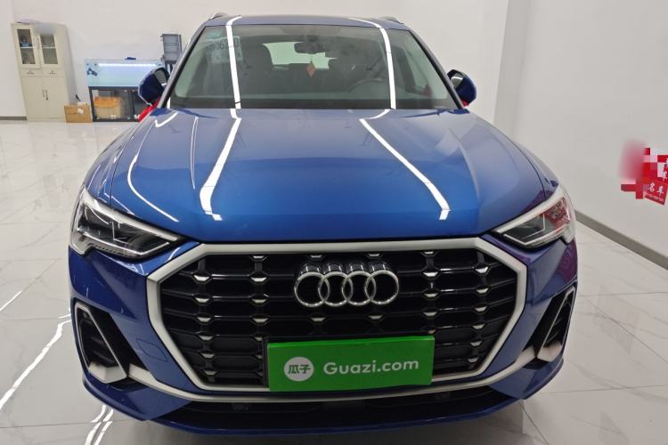 Used Audi Q3 2019 35 TFSI Fashion Dynamic Model
