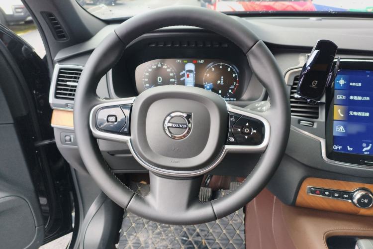 Used Volvo XC90 2021 B5 SmartDrive Luxury Edition 5-seater
