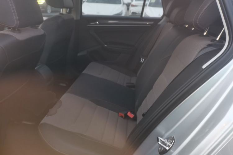 Used Volkswagen C-TREK 2017 1.6L Automatic Comfort Model
