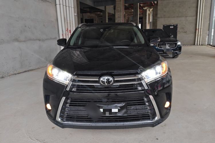 Used Toyota Highlander 2021 2.0T Four-Wheel Drive Prestige Version 7 Seats
