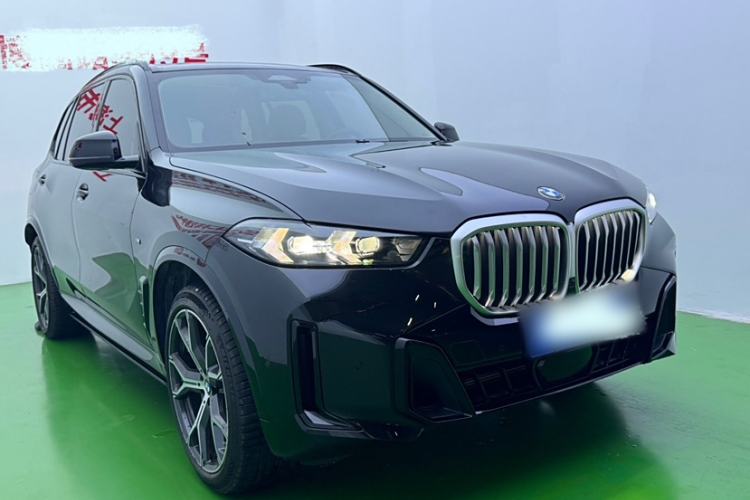 Used BMW X5 2023 xDrive 30Li Luxury M Sport Night Edition Package
