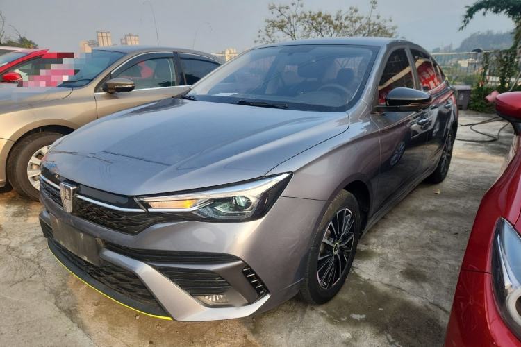 Used Roewe i5 2021 1.5L CVT Diamond Edition
