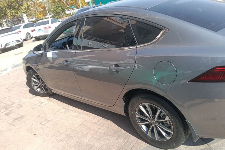 Used BYD Qin PLUS 2024 HONOR Edition DM-i 55KM Leading Model
