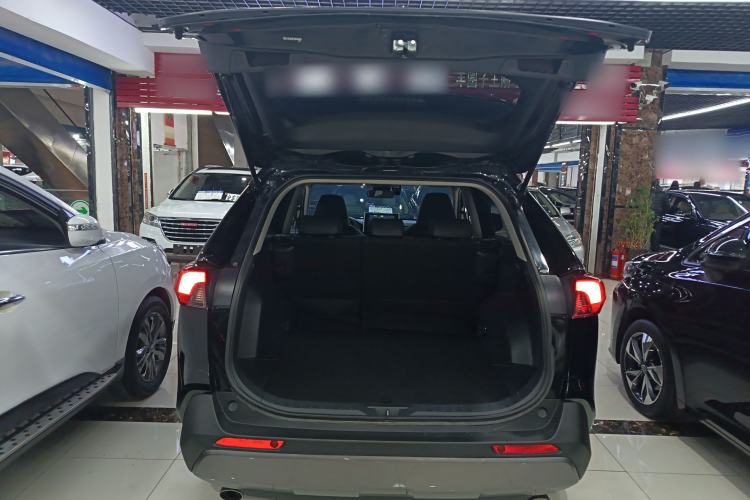 Used Toyota RAV4 2020 2.0L CVT 4x4 Trend Edition
