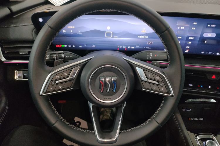 Used Buick Envision 2025 25T Entry-Grade Platinum Edition
