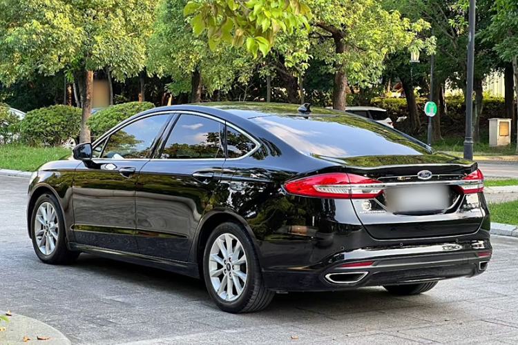 Used Ford Mondeo 2017 EcoBoost 180 Stylish Model
