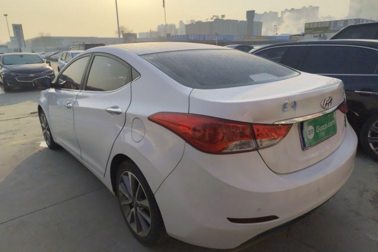 Used Hyundai Elantra 2015 1.6L Automatic Luxury Model