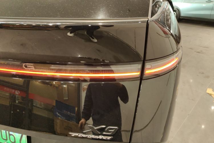 Used XPeng X9 2024 640 All-Wheel Drive High-Performance Max