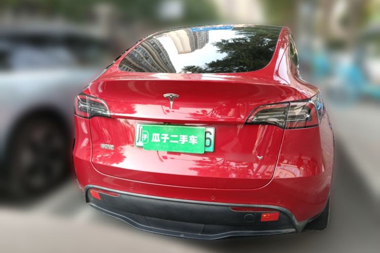 Used Tesla Model Y 2022 Long-Range All-Wheel-Drive Version