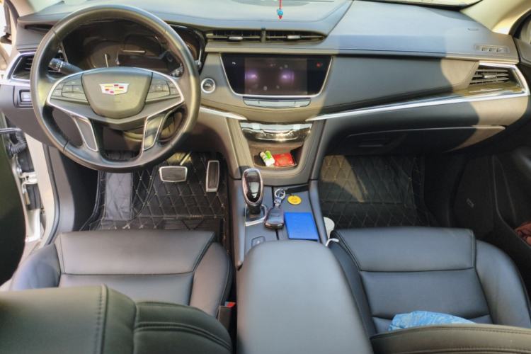 Used Cadillac XT5 2016 25T Luxury Model