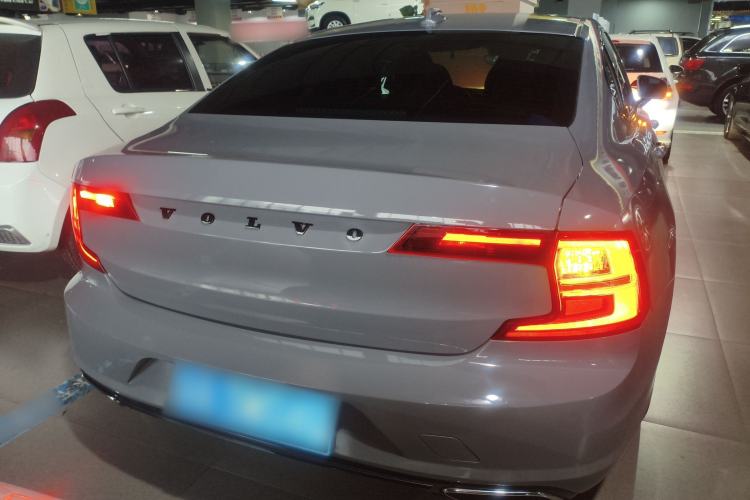 Used Volvo S90 2019 T5 Zhiyi Edition
