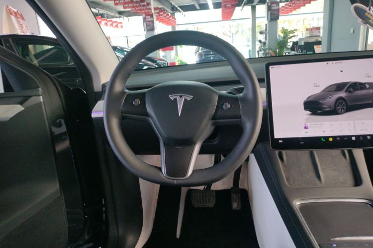 Used Tesla Model Y 2024 Rear-Wheel-Drive Version