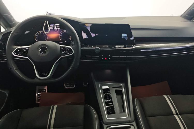 Used Volkswagen Golf 2023 Facelift 280TSI DSG R-Line Lite
