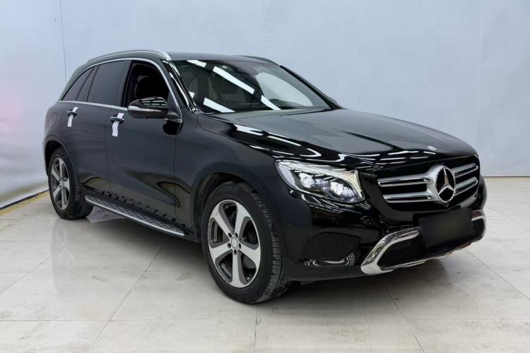 Used Mercedes-Benz GLC 2016 GLC 300 4MATIC Dynamic Model
