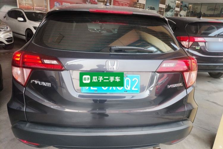 Used Honda Vezel 2017 1.8L CVT Front-Wheel Drive Pioneer Edition
