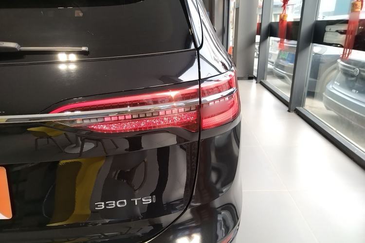 Used Volkswagen Viloran 2024 330TSI Luxury Edition