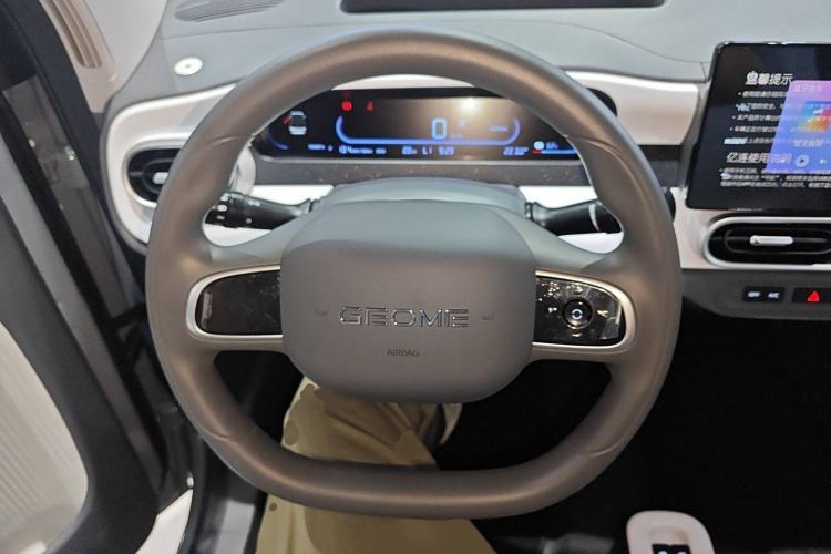 Used  Panda 2025 210km Panda Kart
