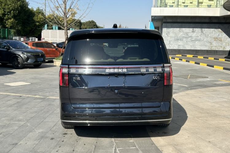 Used Zeekr 009 2022 WE Edition