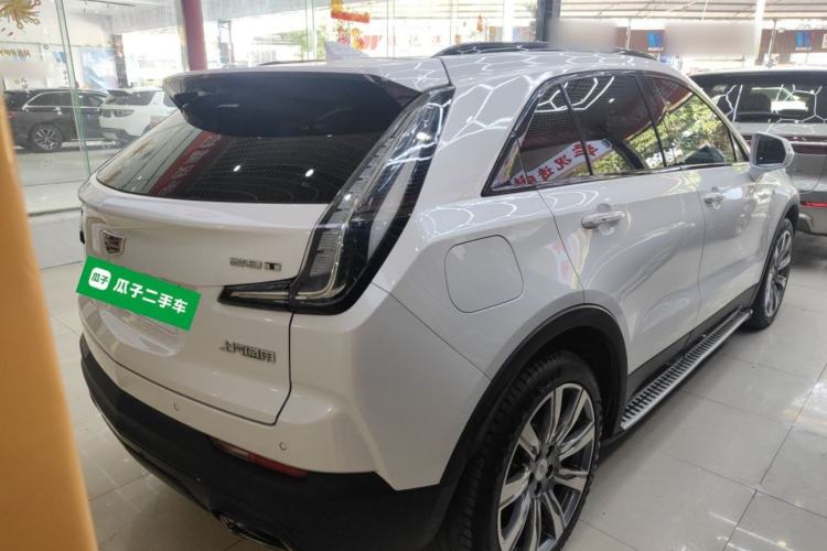 Used Cadillac XT4 2018 28T 4x4 Platinum Sport Edition
