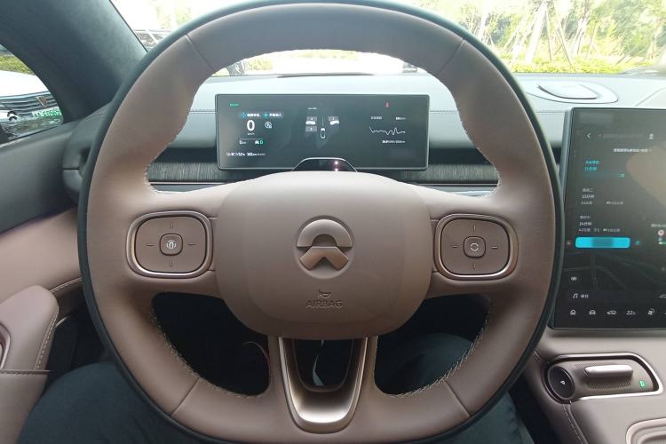 Used Nio ES6 2024 75 kWh
