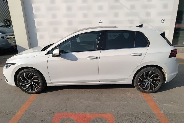 Used Volkswagen Golf 2023 Facelift 280TSI DSG Pro
