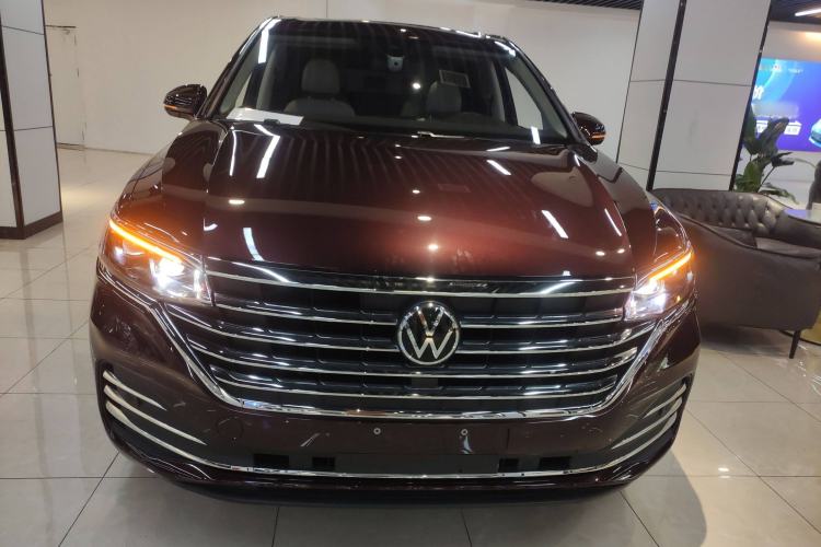 Used Volkswagen Viloran 2023 380TSI Prestige Edition