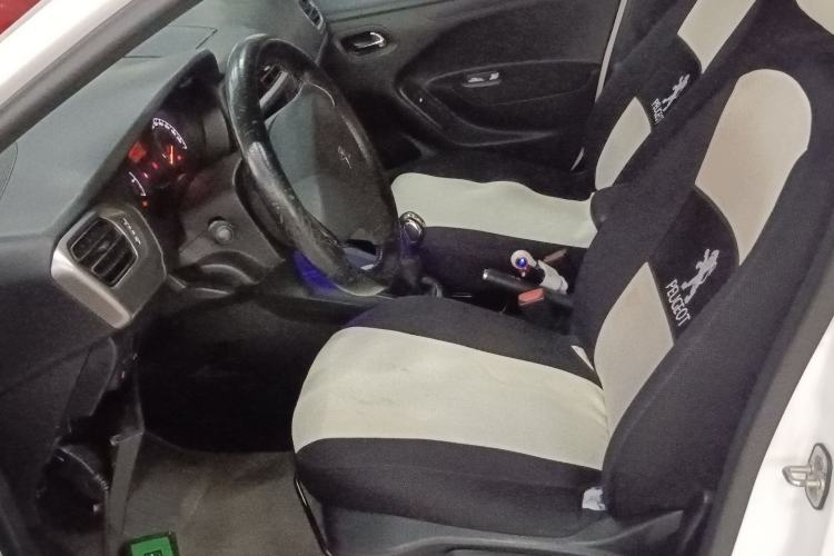 Used Peugeot 301 2016 1.6L Manual Comfort Edition
