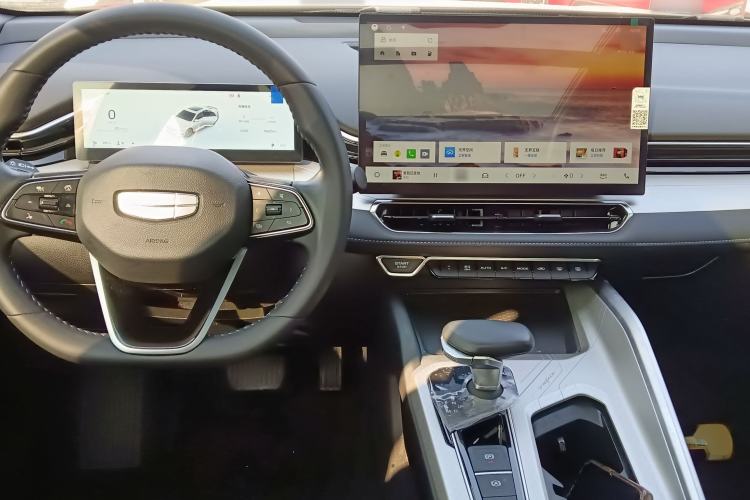 Used Geely Auto Preface 2025 Dongfang Yao 1.5TD Fuyao Edition
