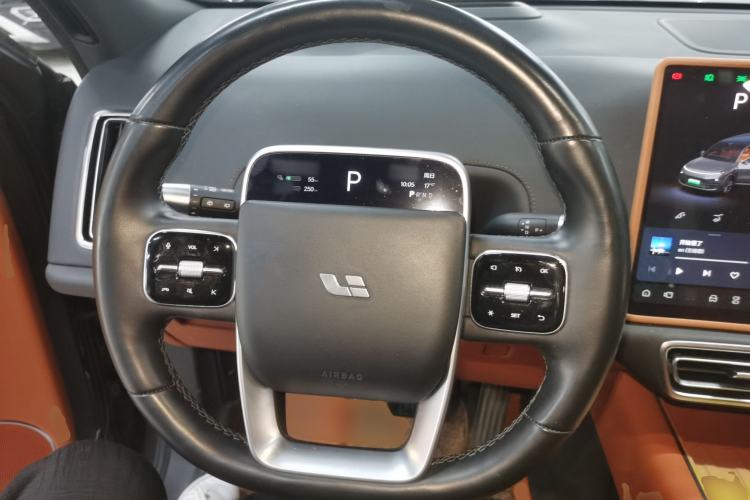 Used Li Auto L9 2022 Max model
