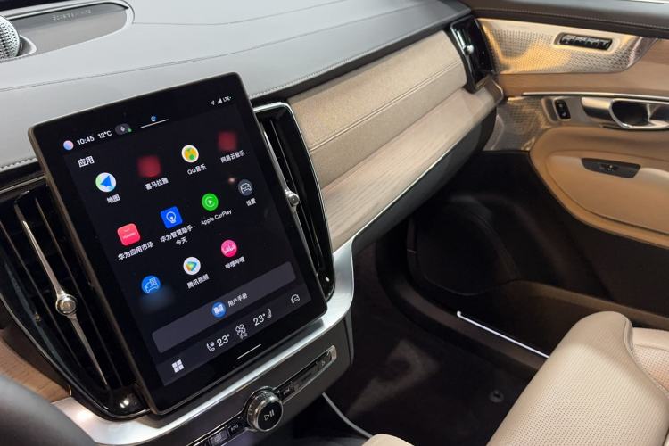 Used Volvo XC90 New Energy 2025 Facelifted T8 Luxury Flagship 7-Seater
