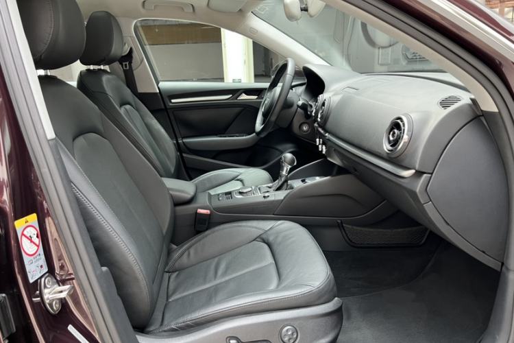 Used Audi A3 2014 Sportback 35 TFSI Automatic Comfort Model
