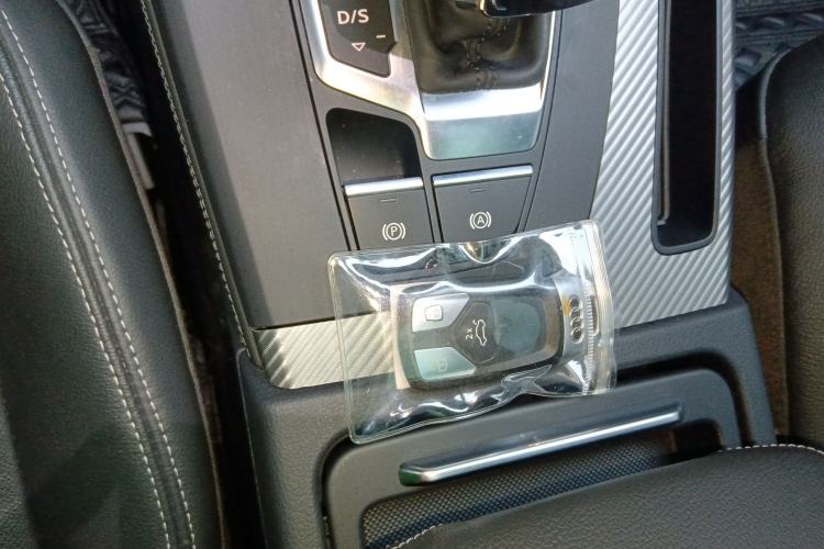 Used Audi Q5L 2020 45 TFSI Prestige Fashion Model