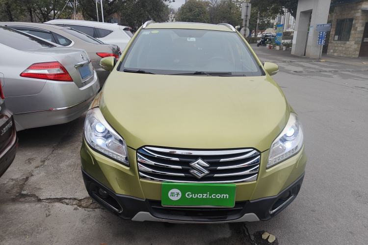 Used Suzuki S-Cross 2014 1.6L CVT Two-Wheel Drive Elite Version
