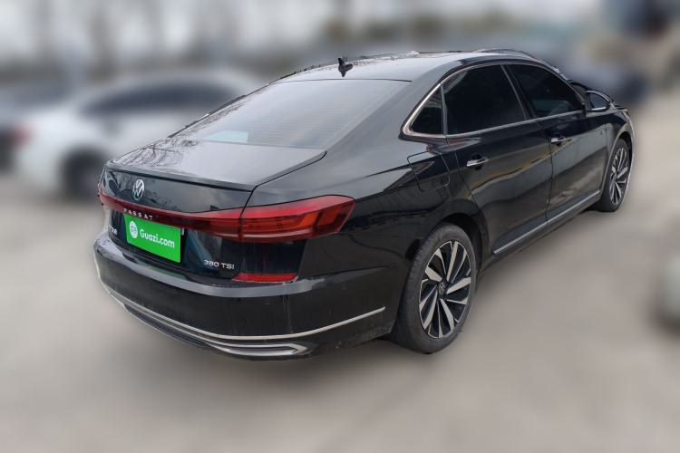 Used Volkswagen Passat 2024 380TSI Luxury Edition