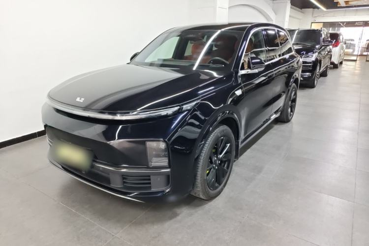Used Li Auto L8 2023 Air model
