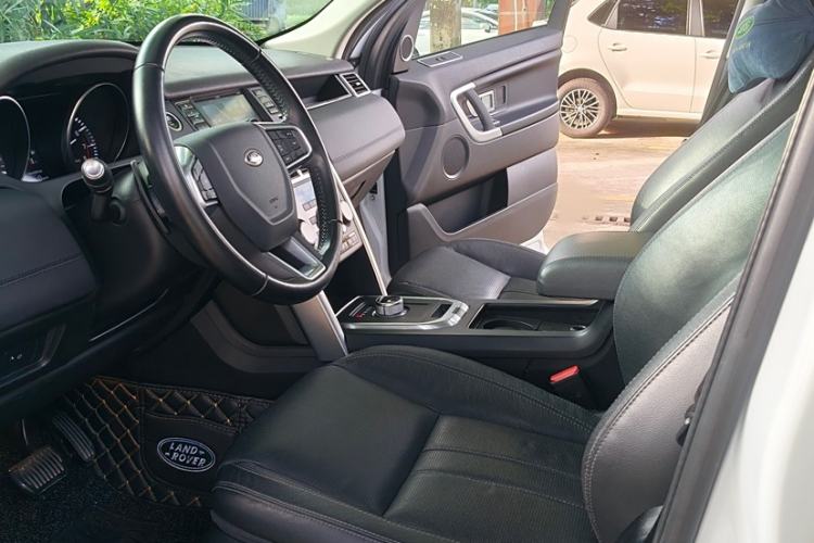 Used Land Rover Discovery Sport 2016 2.0T SE
