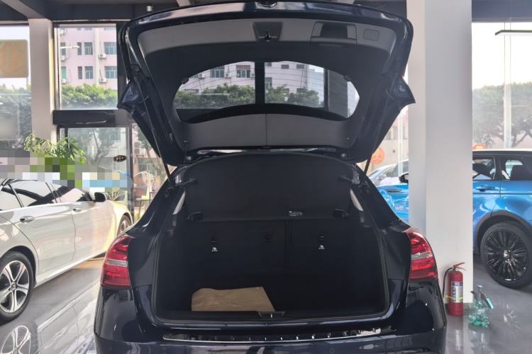 Used Mercedes-Benz GLA 2018 GLA 200 Fashion Model
