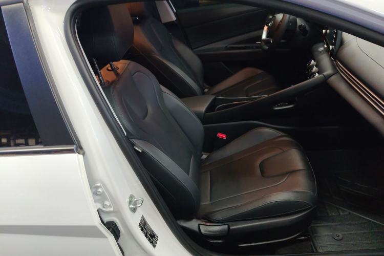 Used Hyundai Elantra 2023 1.5L CVT GLX Elite Edition