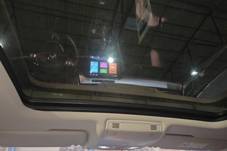 Used Volkswagen Magotan 2018 330TSI DSG Advanced Model
