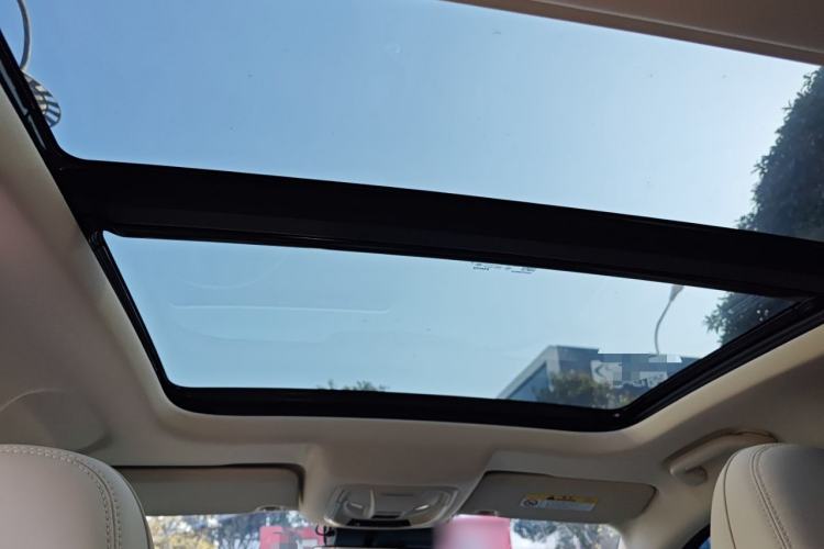 Used ORA Good Cat 2023 401 km Standard Range Prestige Version Lithium Iron Phosphate