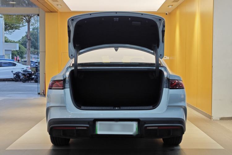 Used BYD Qin L 2025 DM-i Smart Drive 120KM Superior Model