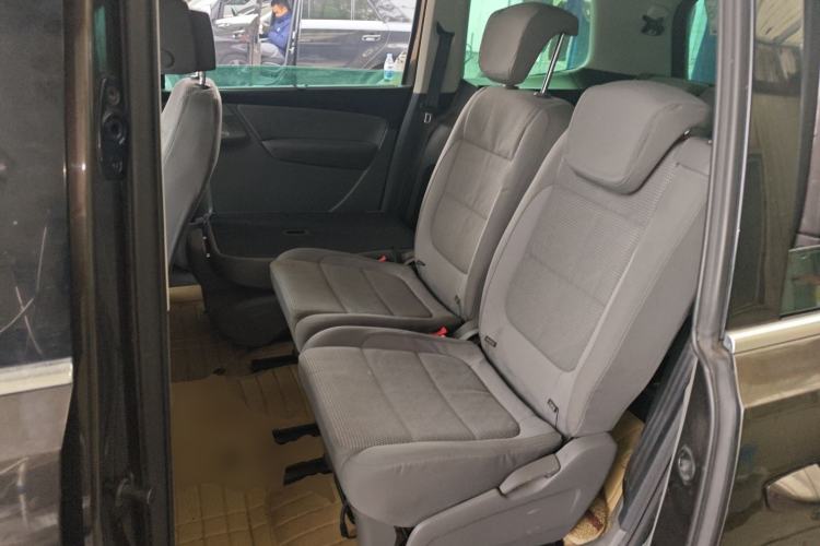 Used Volkswagen Sharan 2016 380TSI Comfort Edition 7-Seater