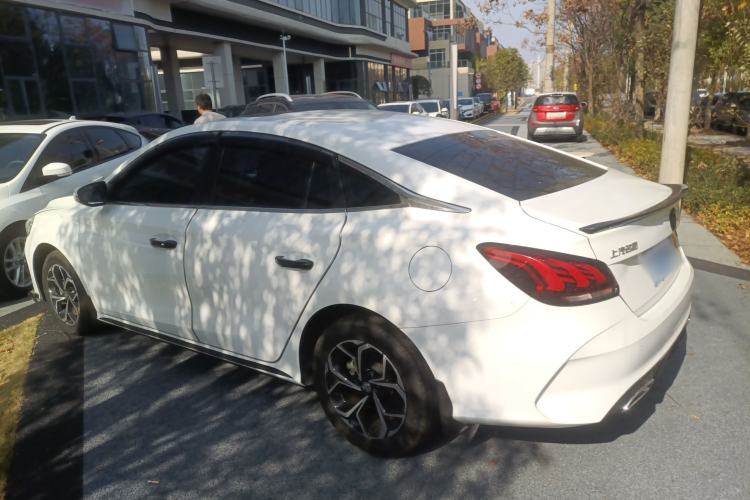 Used MG 5 2023 180 DVVT CVT Fashion Edition
